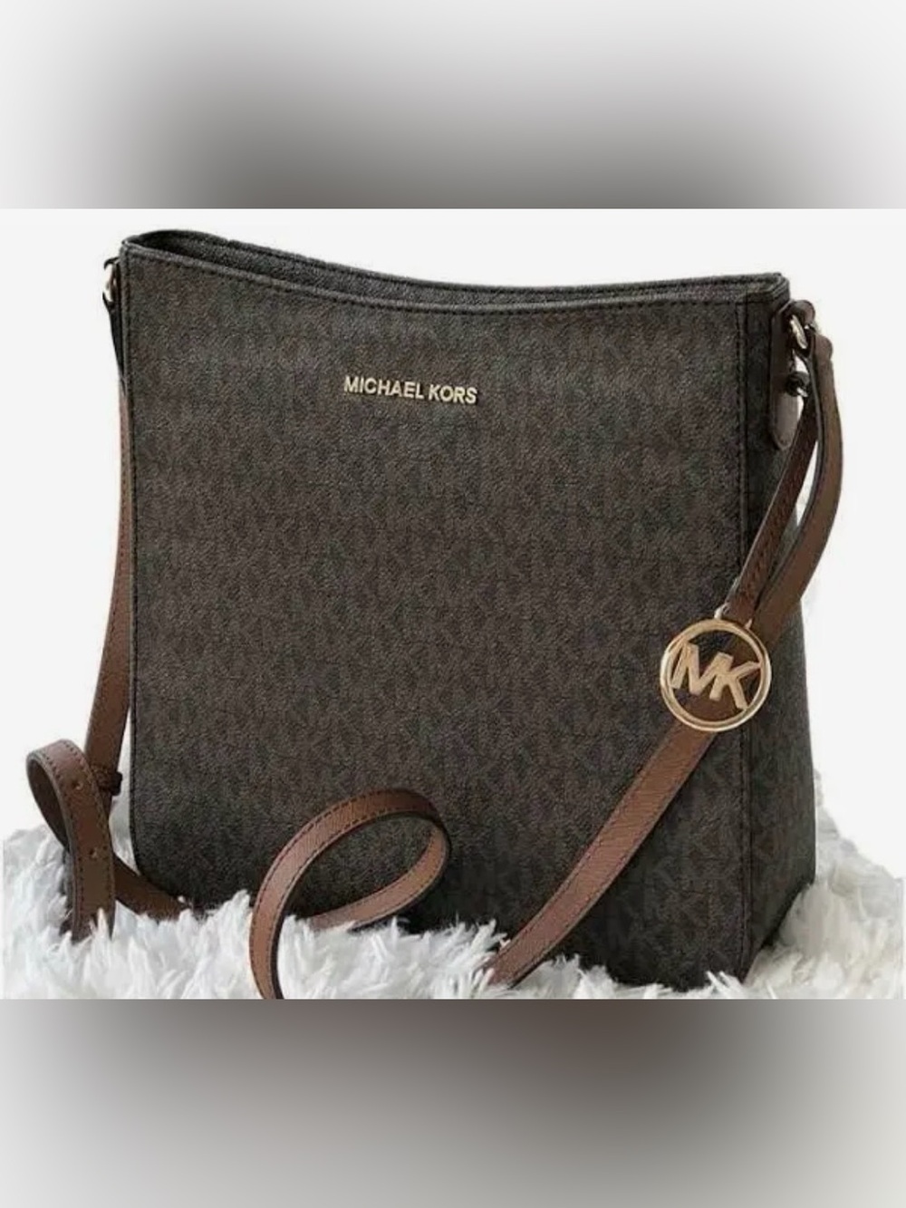 Michael Kors NWT Women's Jet Set Messenger Adjust Shoulder Bag -Brown